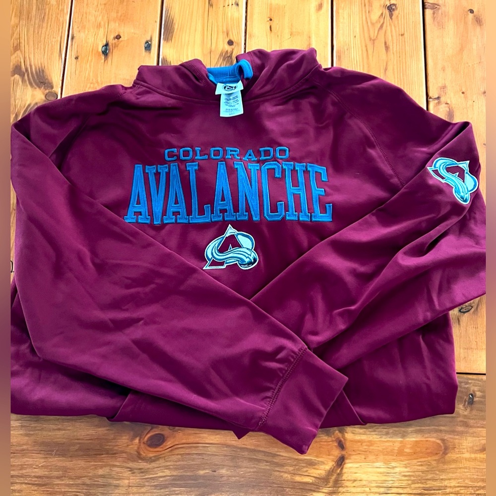 Colorado avalanche hoodie used a few times like new